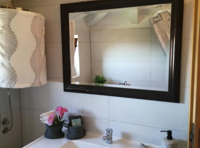 Διαμέρισμα Charming Dalmatian With Panoramic View Tkon