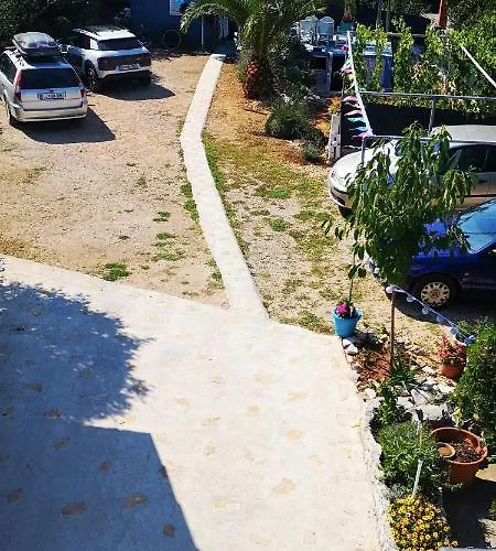 Charming Dalmatian With Panoramic View Διαμέρισμα Tkon