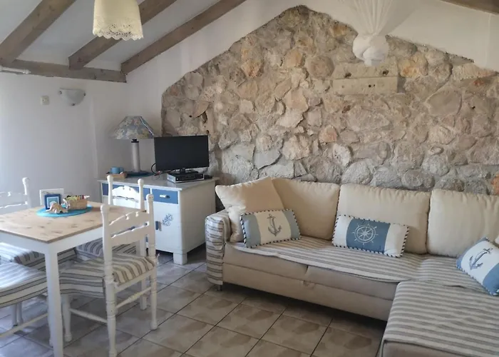 Charming Dalmatian With Panoramic View 아파트 *